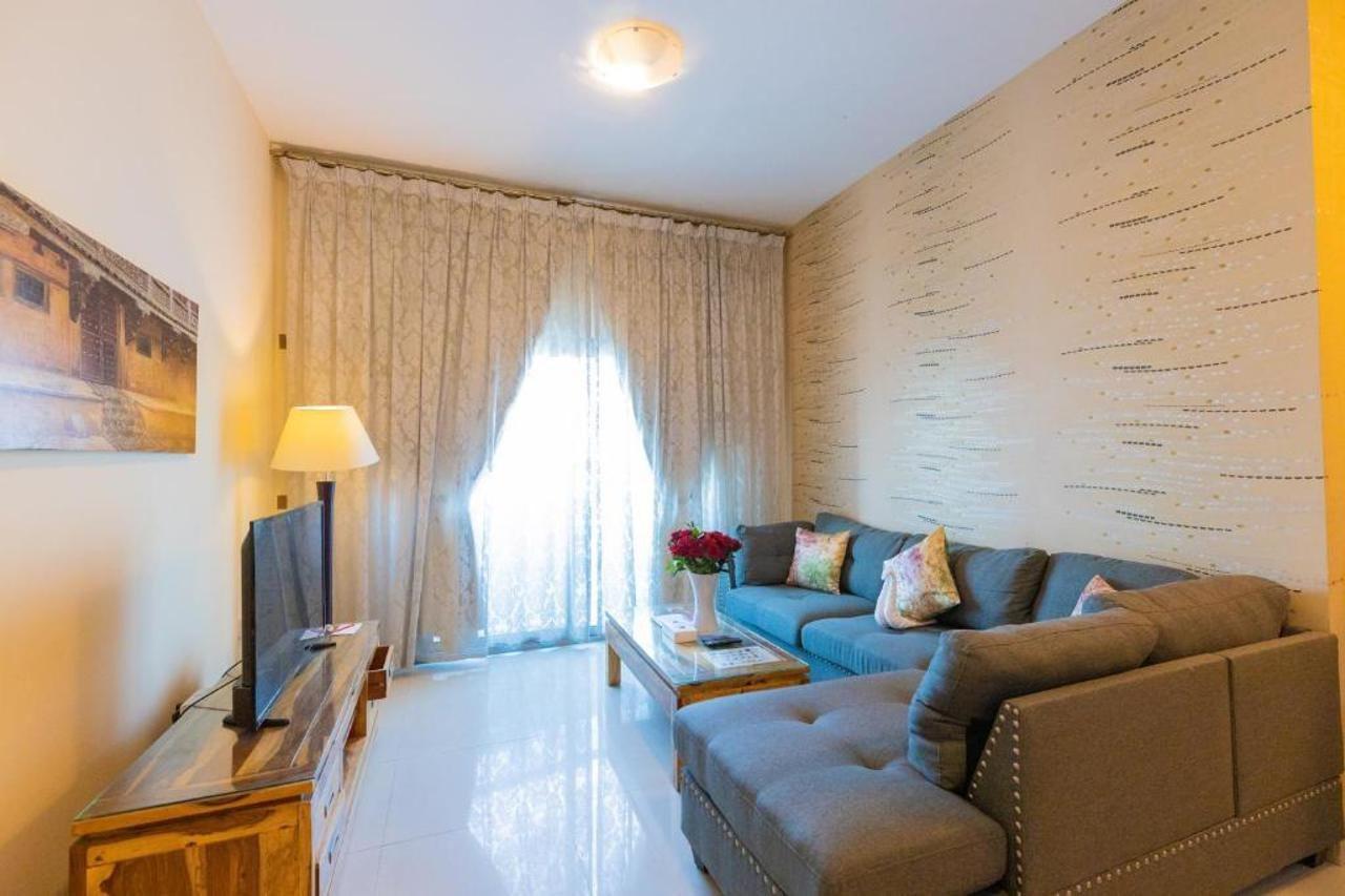 Ewan Tower Hotel Apartments Аджман Экстерьер фото